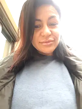 Arya Lexy online show from 10-16-25, 10:01