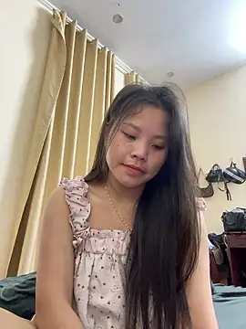 Snapshot of Bella_7777 chatting on 05-12-26, 03:40 Bella 7777 online show from 05-12-26, 03:40