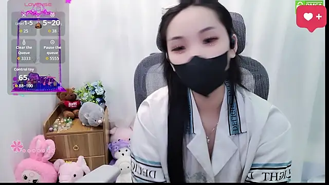 HanaYourlove online show from 05-30-26, 03:06