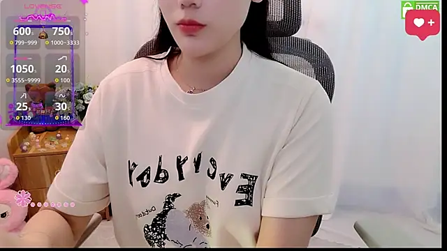 HanaYourlove online show from 05-15-26, 01:09