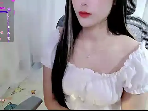 HanaYourlove online show from 04-28-26, 02:27