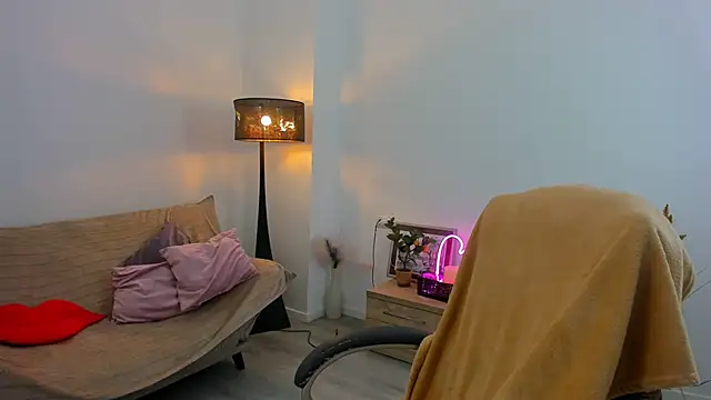 Kylie Kathy online show from 11-03-25, 04:54