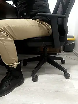 Yaman 33 online show from 01-14-26, 06:17