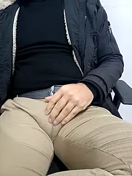 Snapshot of Yaman_33 chatting on 02-11-26, 06:57 Yaman 33 online show from 02-11-26, 06:57