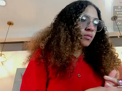 Hanna Cornee  online show from 09-20-25, 02:00