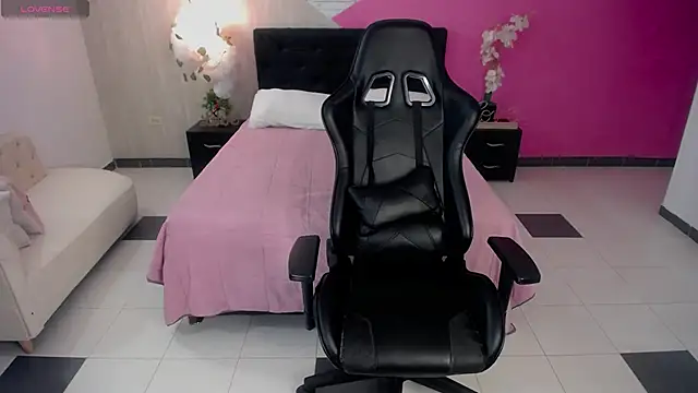 sophia brunette  online show from 10-01-25, 11:58