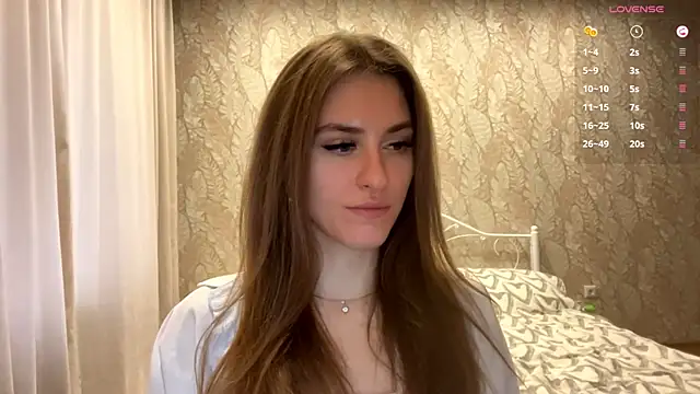 miainheat online show from 10-26-25, 09:10