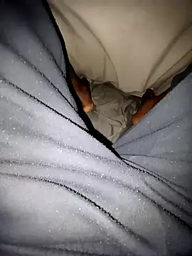 Snapshot of GhostYangempela chatting on 10-09-25, 04:18 GhostYangempela online show from 10-09-25, 04:18