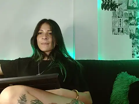 Chloe paytone online show from 10-05-25, 01:18