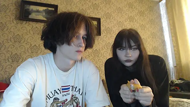 Snapshot of min1pekka chatting on 06-20-26, 02:44 min1pekka online show from 06-20-26, 02:44