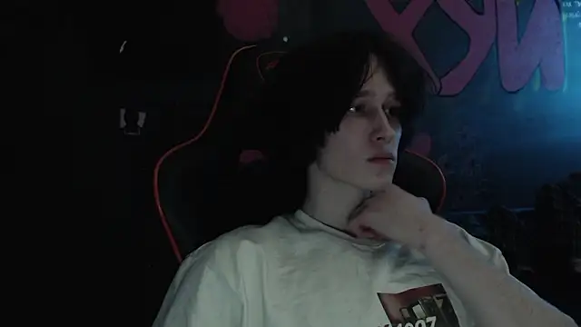 Snapshot of min1pekka chatting on 02-04-26, 06:47 min1pekka online show from 02-04-26, 06:47