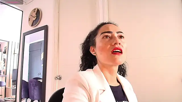 Koral369 online show from 06-16-26, 05:02