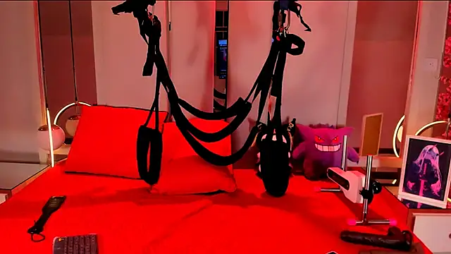 VesperVelvet online show from 02-12-26, 09:03