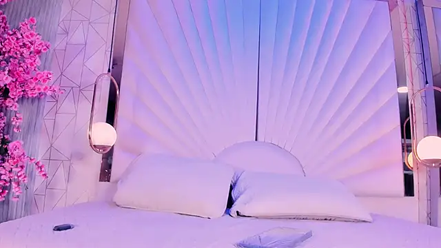 VesperVelvet online show from 05-02-26, 05:01