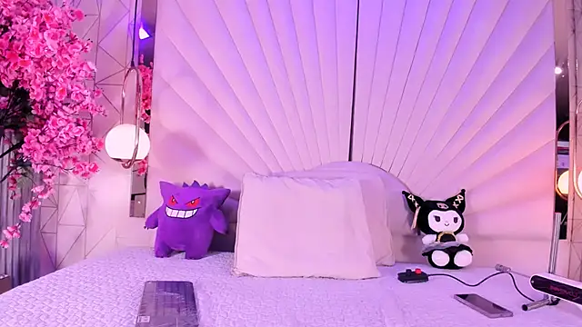 VesperVelvet online show from 05-19-26, 05:14