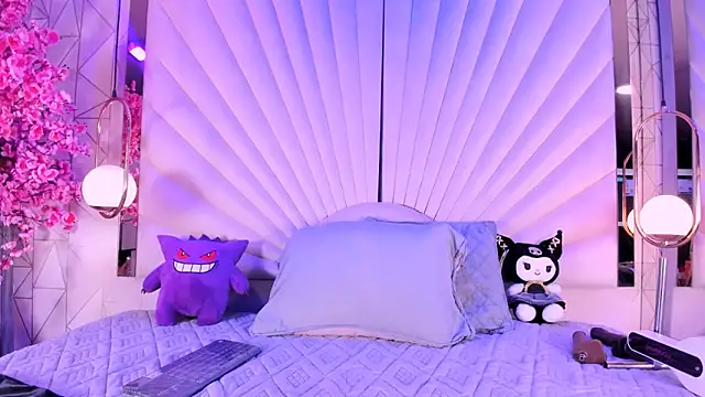 VesperVelvet online show from 05-17-26, 05:18
