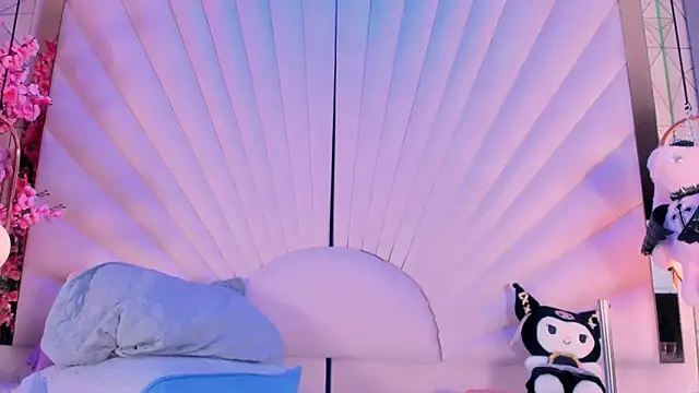 VesperVelvet online show from 04-11-26, 07:45