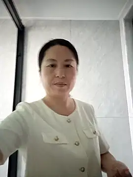 chengcheng12 online show from 09-21-25, 01:44