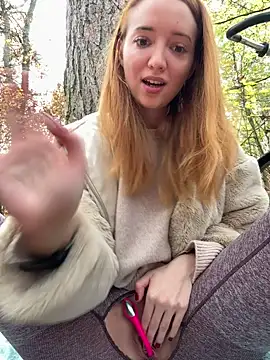 FayeFlame online show from 11-13-25, 11:36