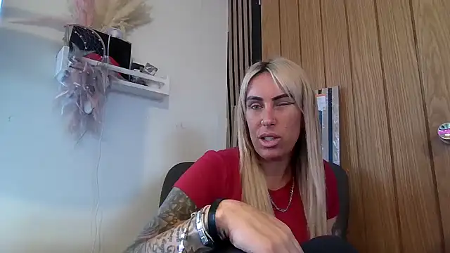 poppyinga1 online show from 03-11-26, 09:03