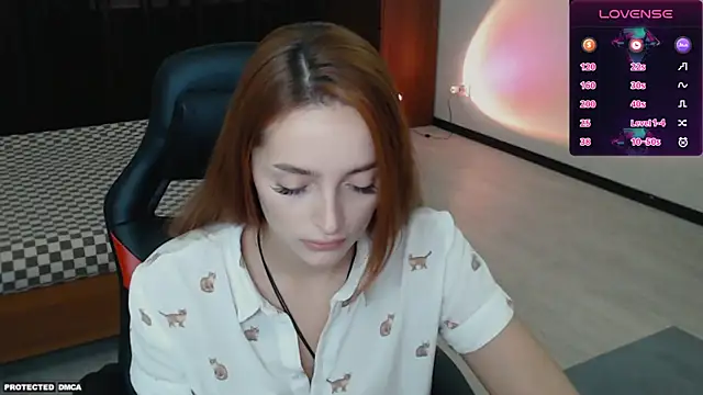 Snapshot of wwwlexicom chatting on 11-26-25, 09:09 wwwlexicom online show from 11-26-25, 09:09