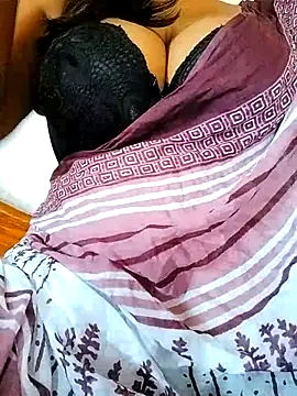 Ponds beauty online show from 09-26-25, 04:30