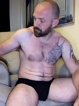 Andrewjames8391 online show from 10-02-25, 08:50