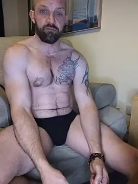 Andrewjames8391 online show from 11-02-25, 04:56