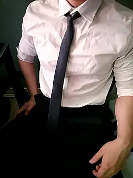 111owo111 online show from 06-22-26, 01:08