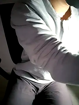 111owo111 online show from 10-27-25, 01:01