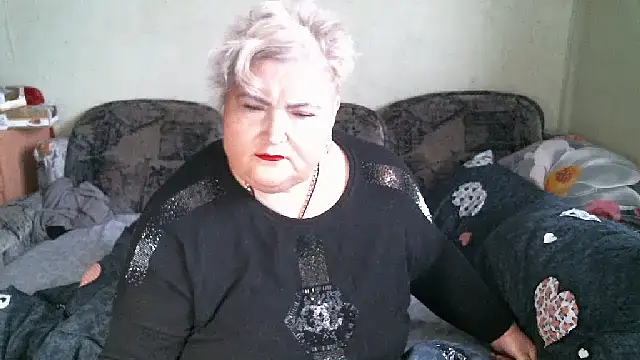 Lana555 online show from 12-16-25, 08:18