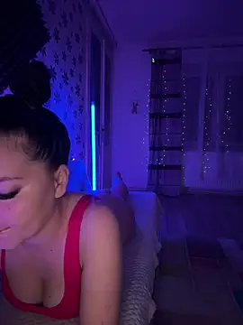 Snapshot of Mihadttraf chatting on 02-12-26, 03:06 Mihadttraf online show from 02-12-26, 03:06