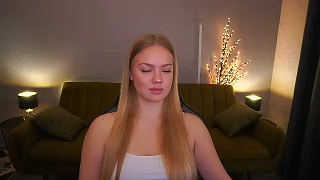 CelesteNoir online show from 10-27-25, 07:09