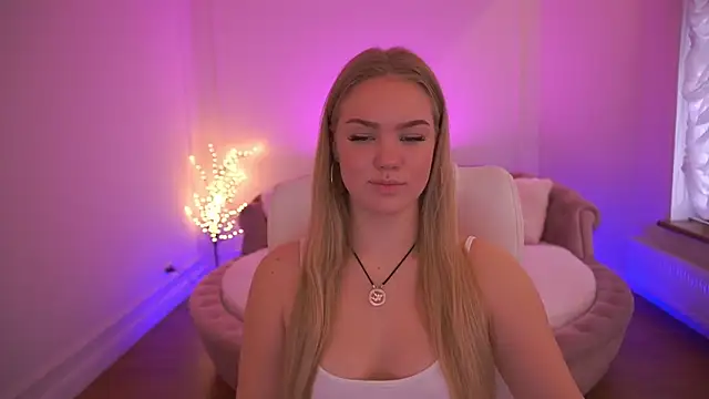 CelesteNoir online show from 12-19-25, 08:27