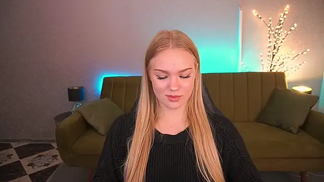 CelesteNoir online show from 09-18-25, 06:38