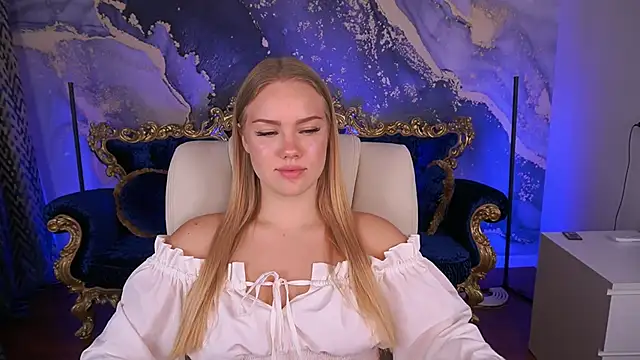 CelesteNoir online show from 09-17-25, 01:02