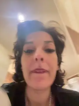 Piggiteablacktea online show from 01-17-26, 06:33