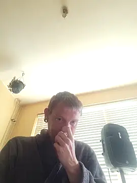 piercingpik online show from 05-14-26, 10:12