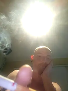 piercingpik online show from 05-24-26, 08:20