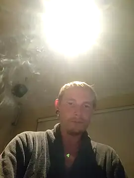 piercingpik online show from 05-18-26, 09:52