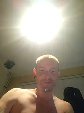 Snapshot of piercingpik chatting on 07-06-26, 08:55 piercingpik online show from 07-06-26, 08:55