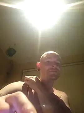 piercingpik online show from 05-25-26, 09:35