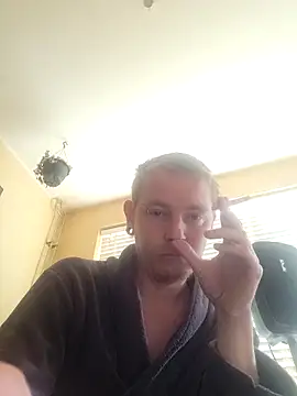 piercingpik online show from 04-05-26, 11:50