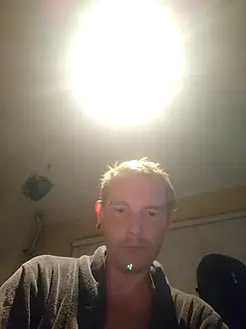 piercingpik online show from 04-10-26, 01:12