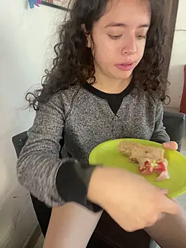 Lucy YupiSweet online show from 11-27-25, 03:45