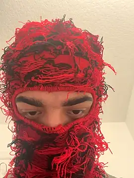 Snapshot of Ryan_12xX chatting on 11-30-25, 01:50 Ryan 12xX online show from 11-30-25, 01:50