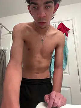 Snapshot of Ryan_12xX chatting on 11-14-25, 11:52 Ryan 12xX online show from 11-14-25, 11:52