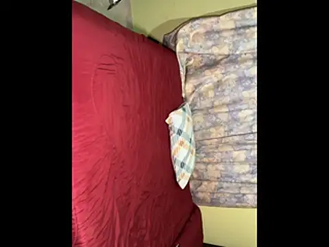 Snapshot of LezMonXXX chatting on 11-24-25, 01:16 LezMonXXX online show from 11-24-25, 01:16