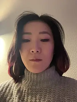 AikoYamada online show from 11-15-25, 05:44