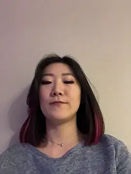 AikoYamada online show from 11-04-25, 06:39